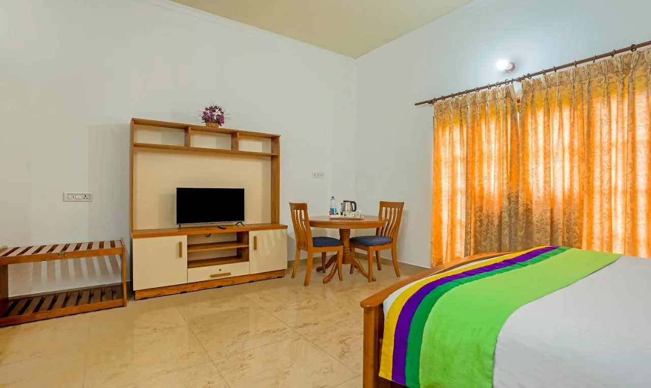 Itsy Hotels Classiyo Munnar Crown Resorts With Balcony
